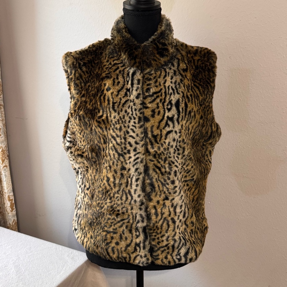 Cejon Faux Fur Leopard Vest